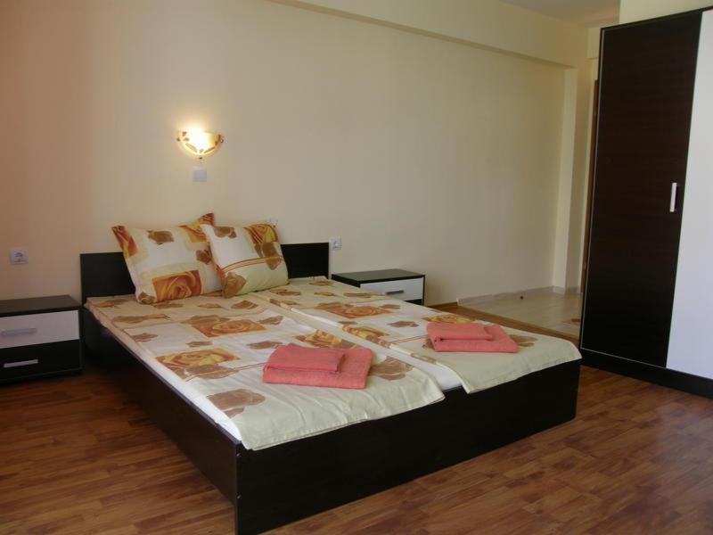 Family Hotel Dayana Beach Синеморец Экстерьер фото