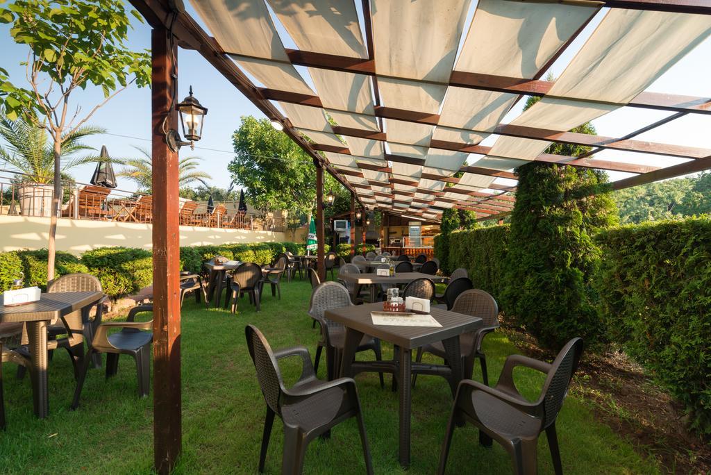 Family Hotel Dayana Beach Синеморец Экстерьер фото