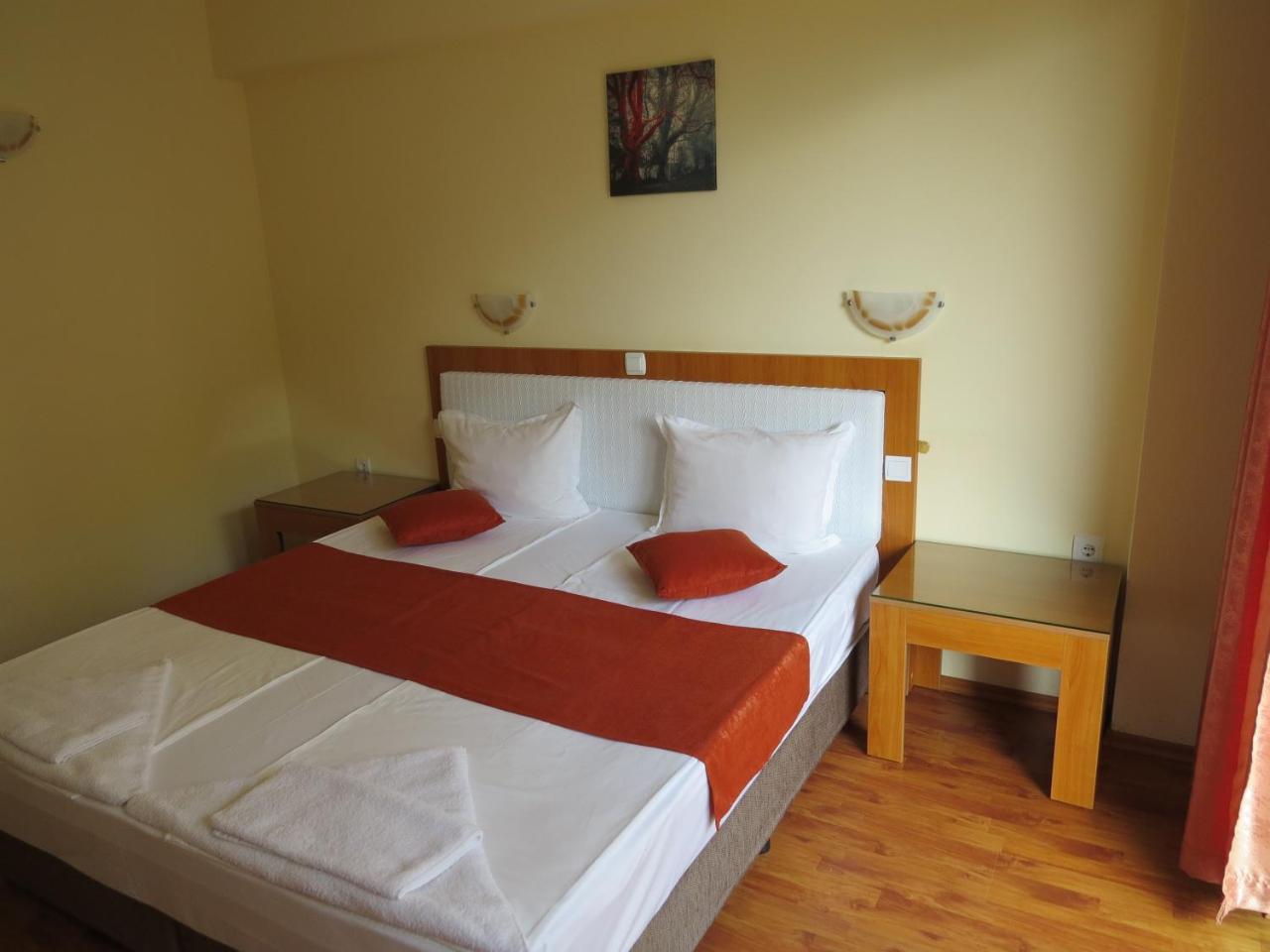 Family Hotel Dayana Beach Синеморец Экстерьер фото